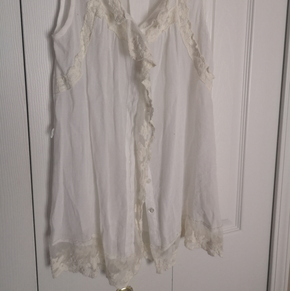 White/Cream Blouse